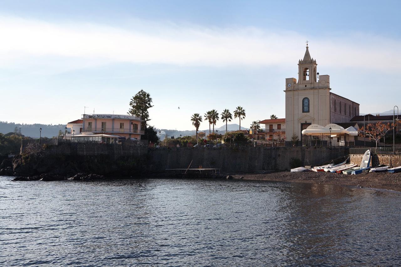 Adriana Casa Vacanze Mare Etna Sicilia Acireale Exterior photo